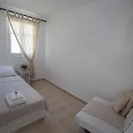 Astarti Livadi (Serifos)